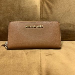 Michael Kors wallet